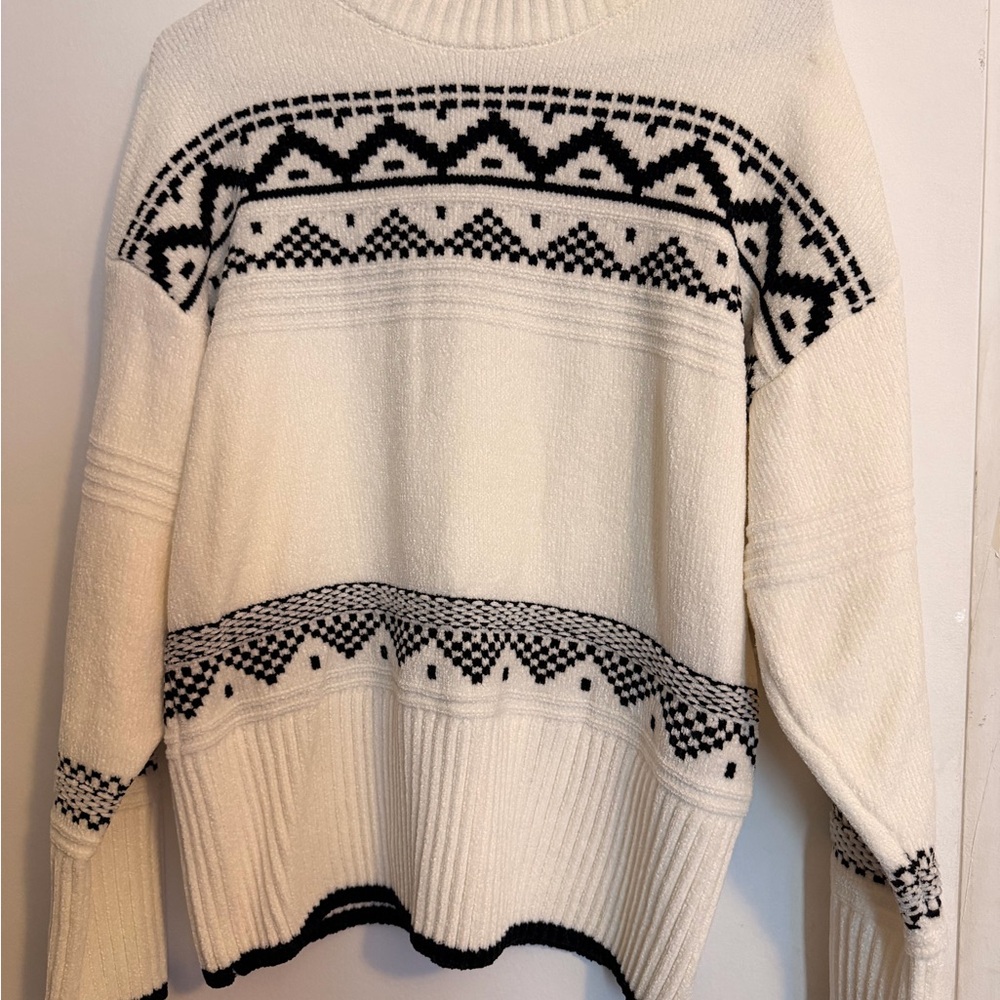 Christian Siriano Cream and Black Geometric Sweater